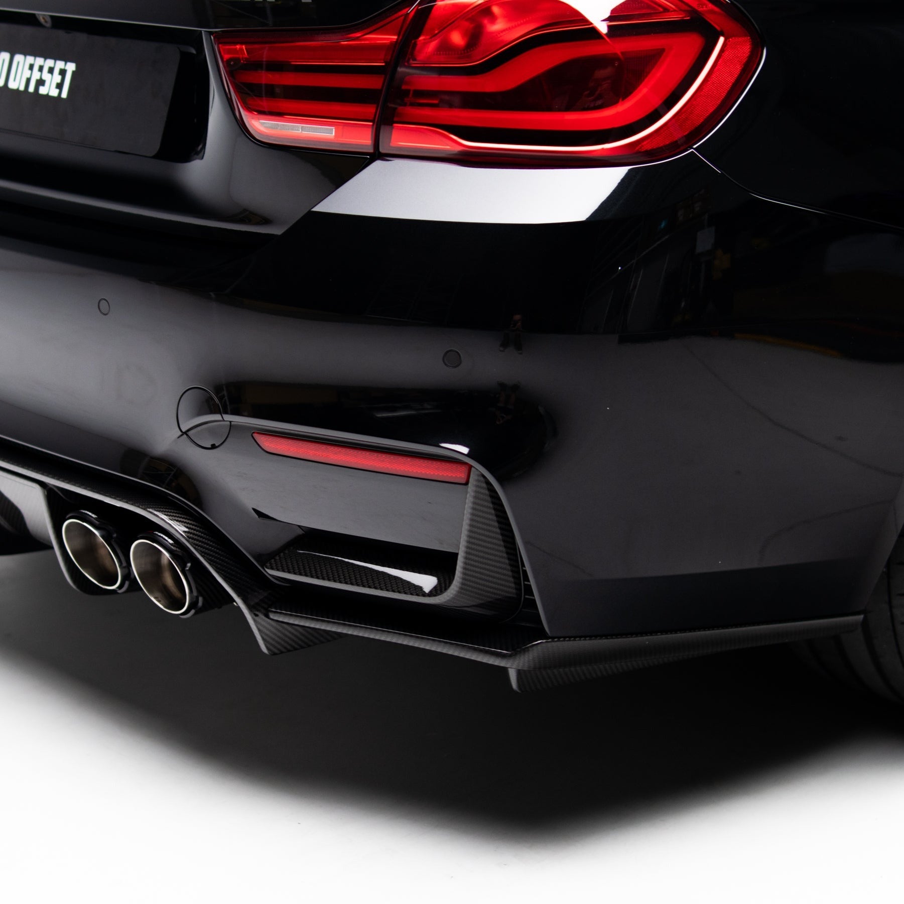 Vorsteiner Style Pre Pregged Carbon Fiber Rear Diffuser for BMW M3 F80 / M4 F82 F83 2014-2020