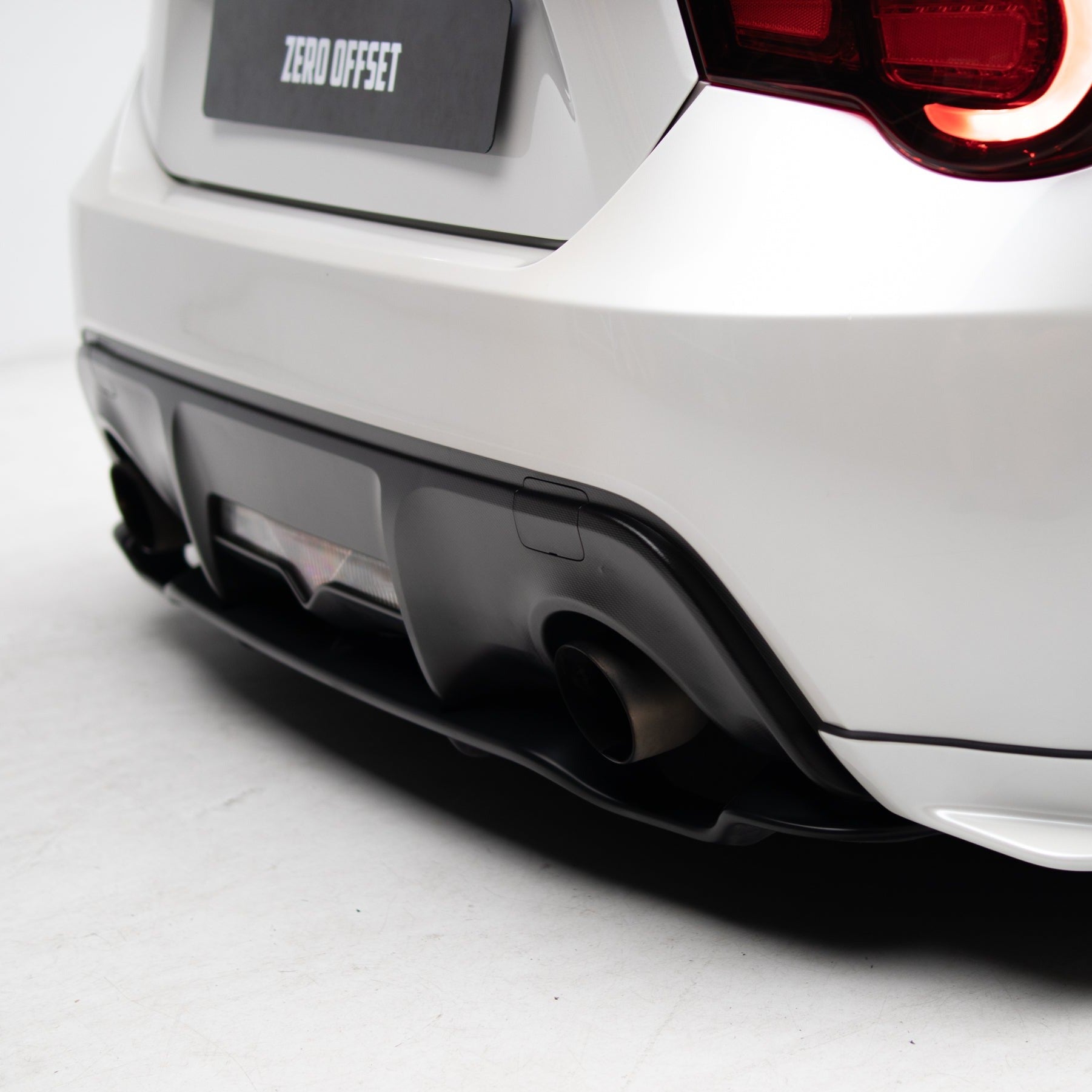 OE Style Rear Diffuser for Toyota 86 (ZN6) 2012-2016 / Subaru BRZ (ZC6) 2012-2021