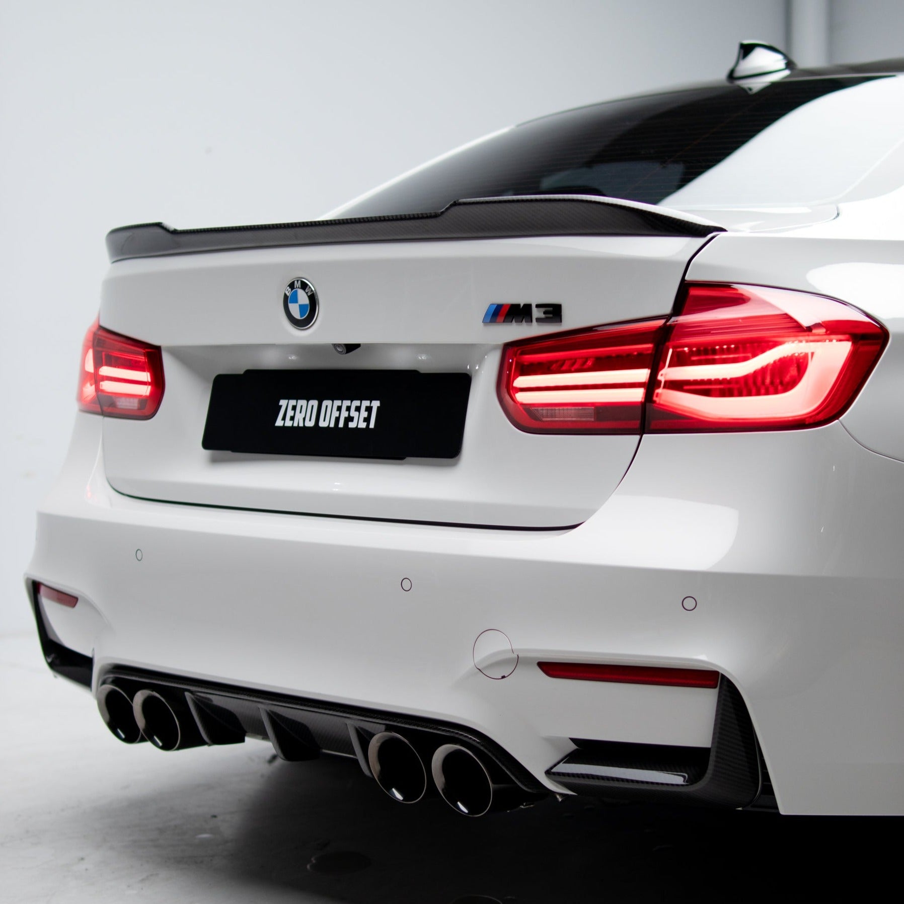 CS Style Pre Pregged Dry Carbon Fiber Spoiler for BMW 3 Series F30 2013-2018 / M3 F80 2013-2020