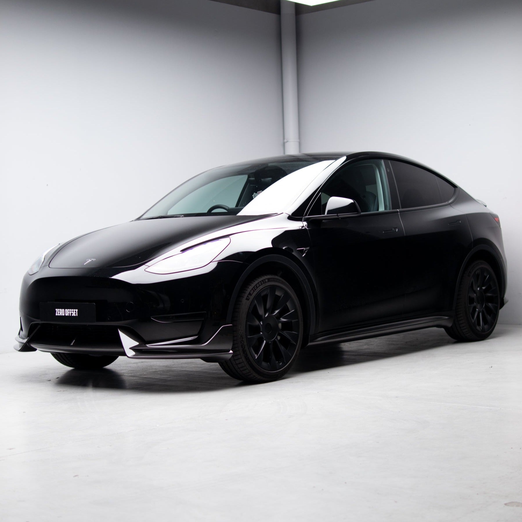 Tesla Model Y Premium Dry Carbon Fiber Full Body Kit 2022+