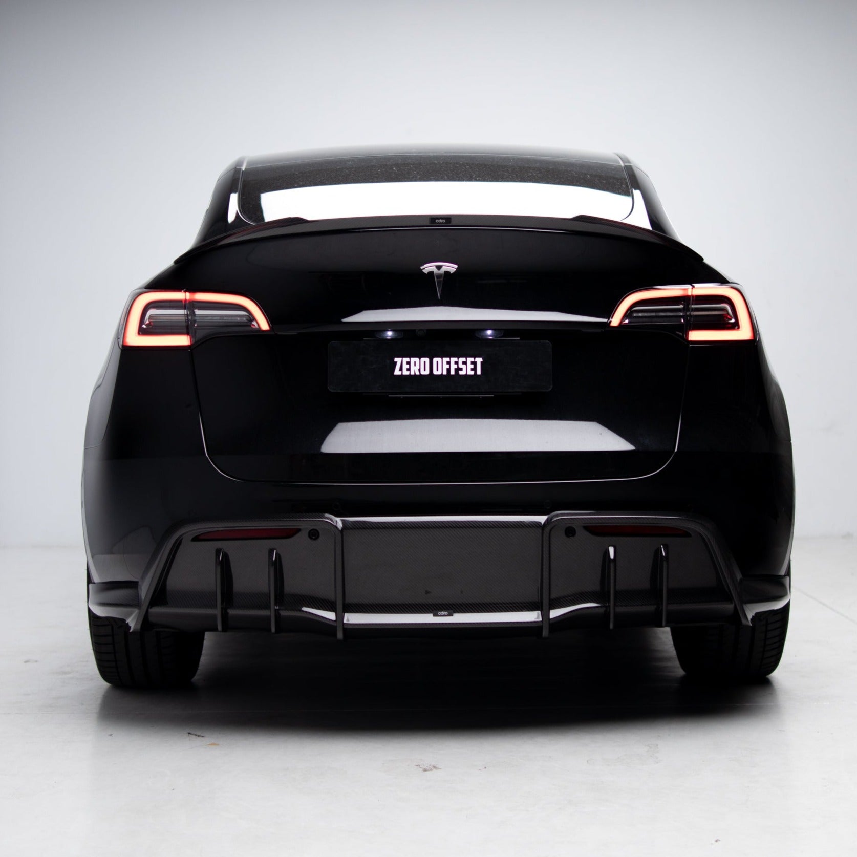 Tesla Model Y Premium Dry Carbon Fiber Full Body Kit 2022+