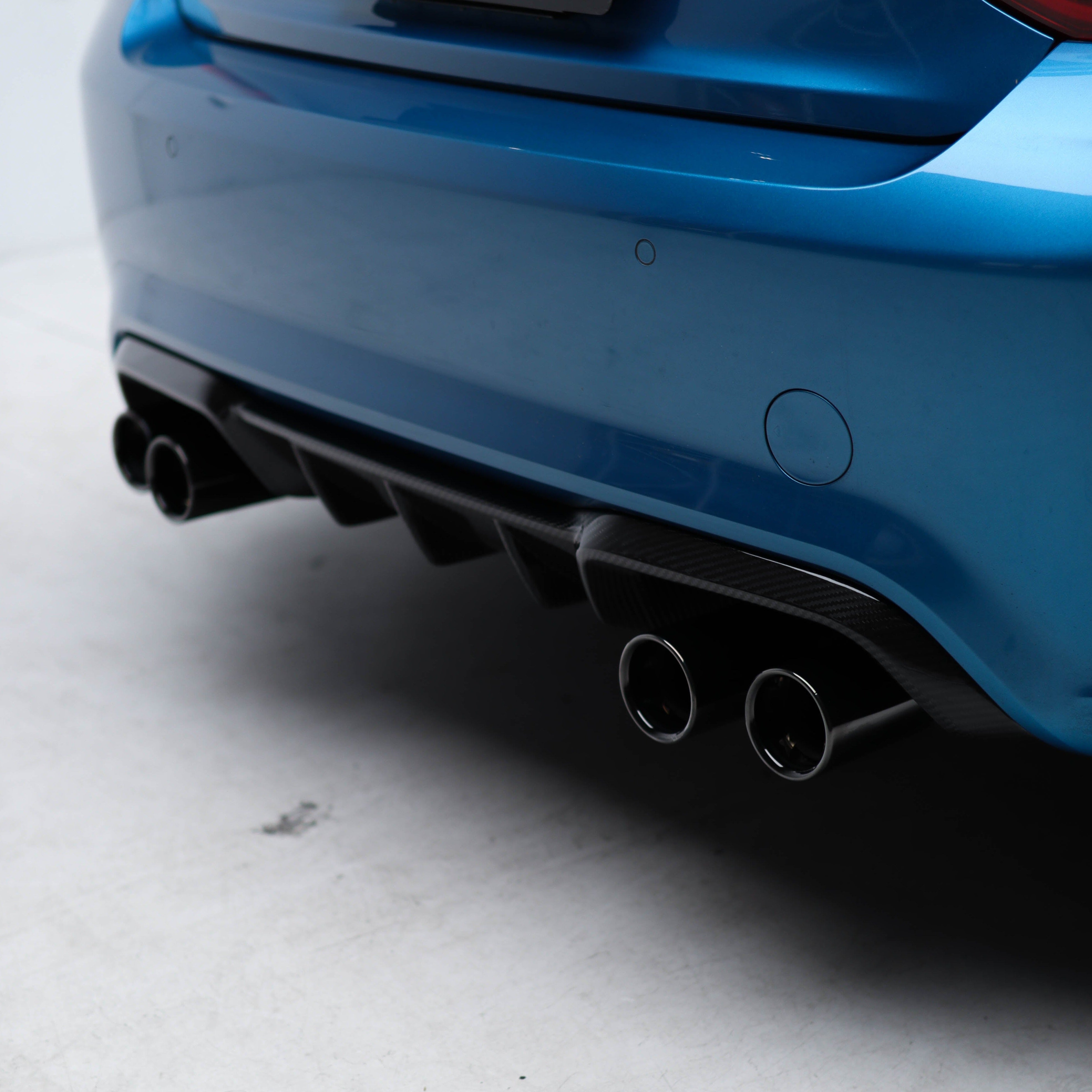 M Performance Style Carbon Fiber Rear Diffuser Pre-Pregged Dry Carbon Fiber for BMW M2 F87 2016-2021