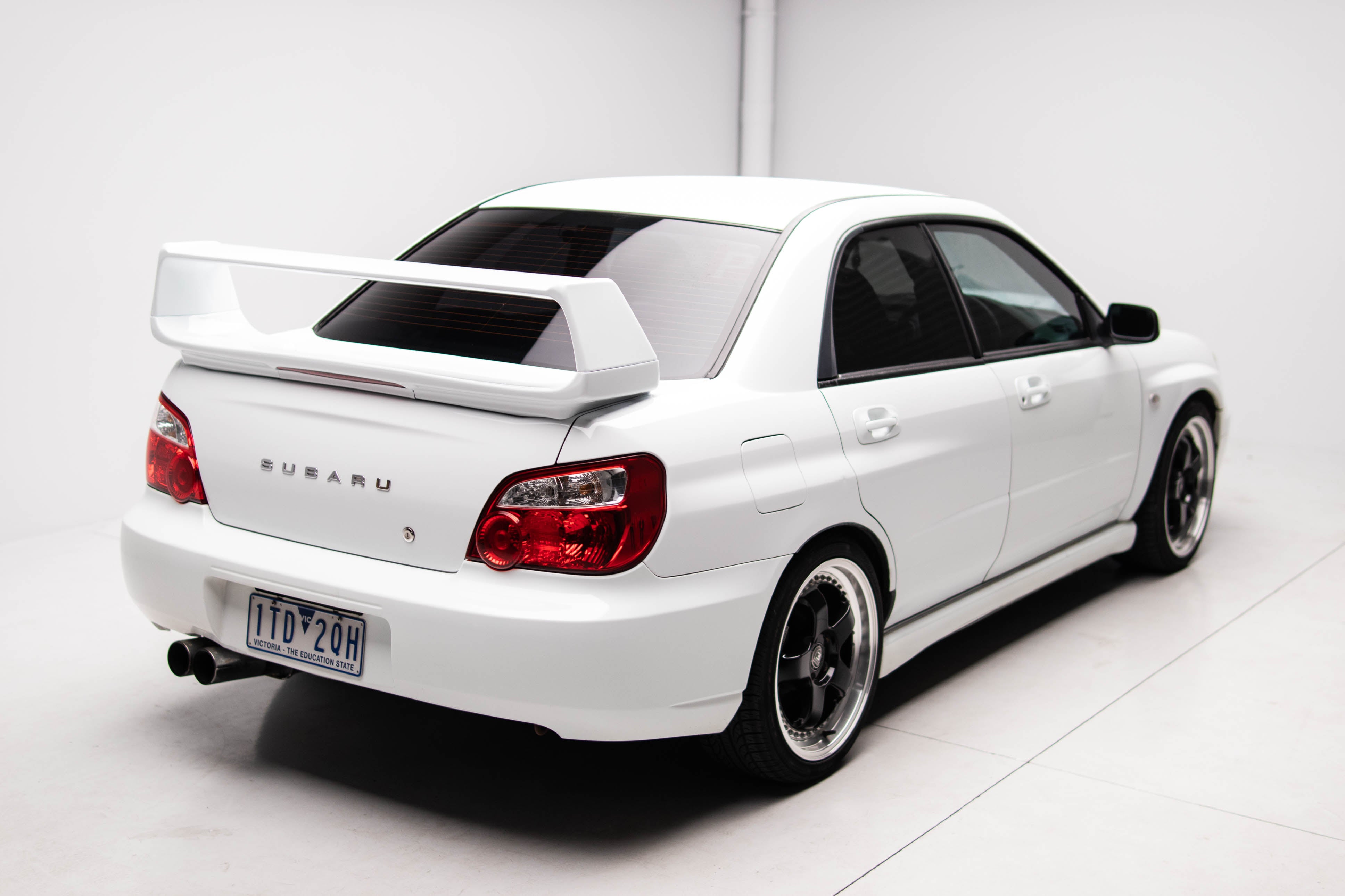 STI Style Trunk Spoiler for Subaru Impreza 2002-2007