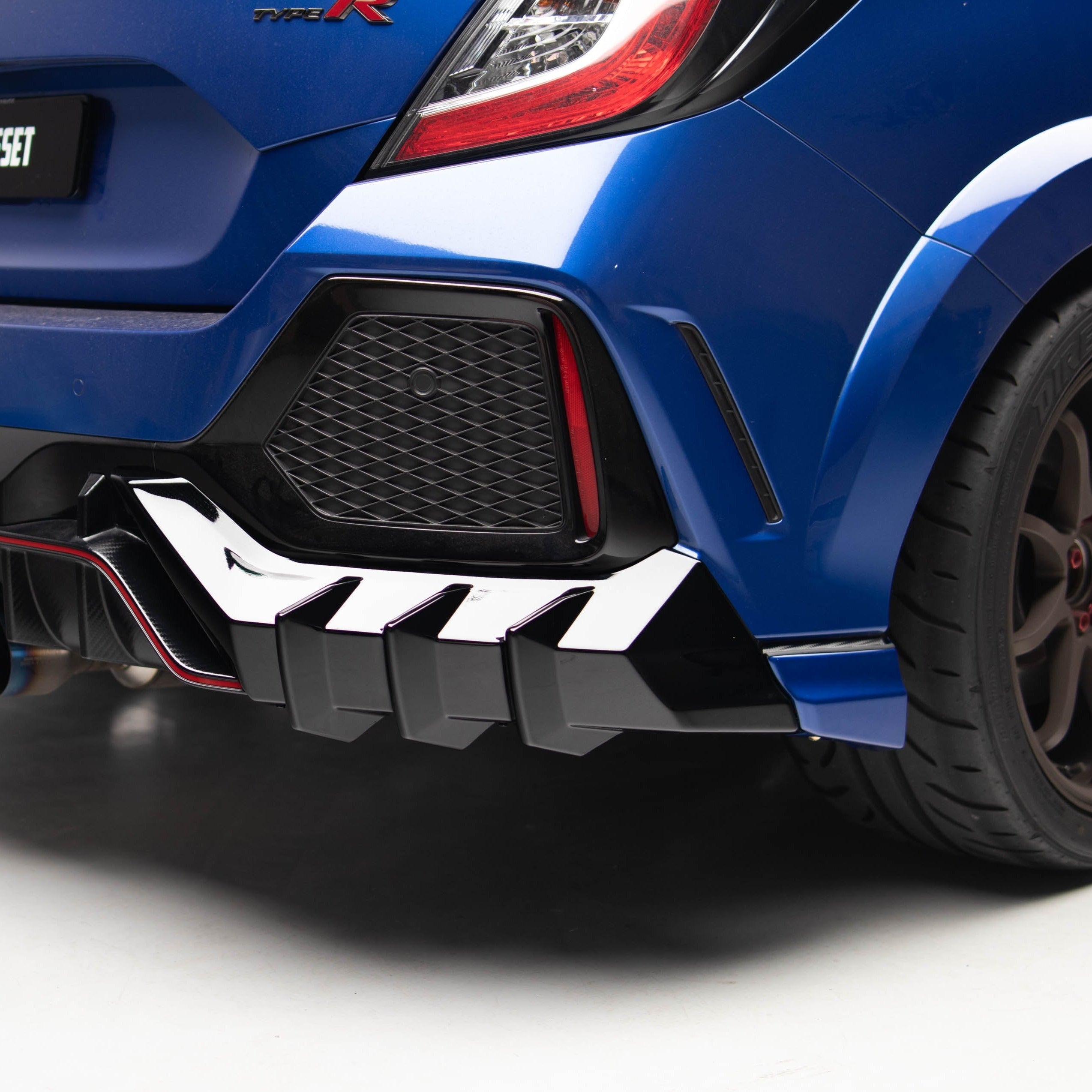 Mugen Style Rear Diffuser & Rear Spats for Honda Civic FK8 2017-2021