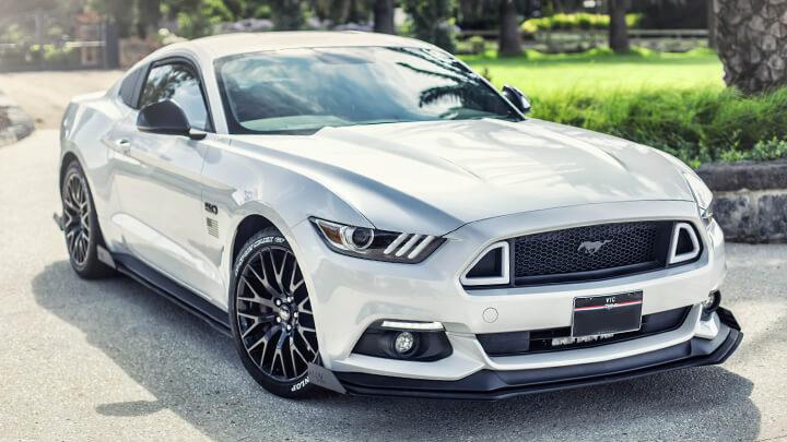 White Mustang S550 FM Front Lip/Side Splitters & Rear Diffuser