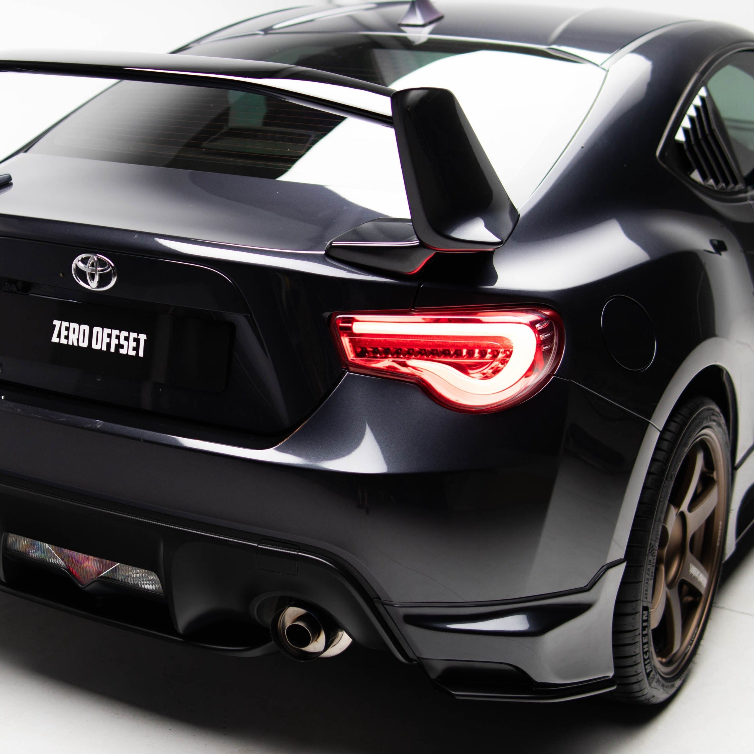 Aero Nur Style Rear Pods for Toyota 86 (ZN6) 2012-2016 / Subaru BRZ (ZC6) 2012-2021